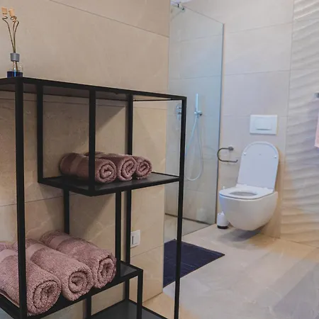 아파트 Apartma Ksenija *